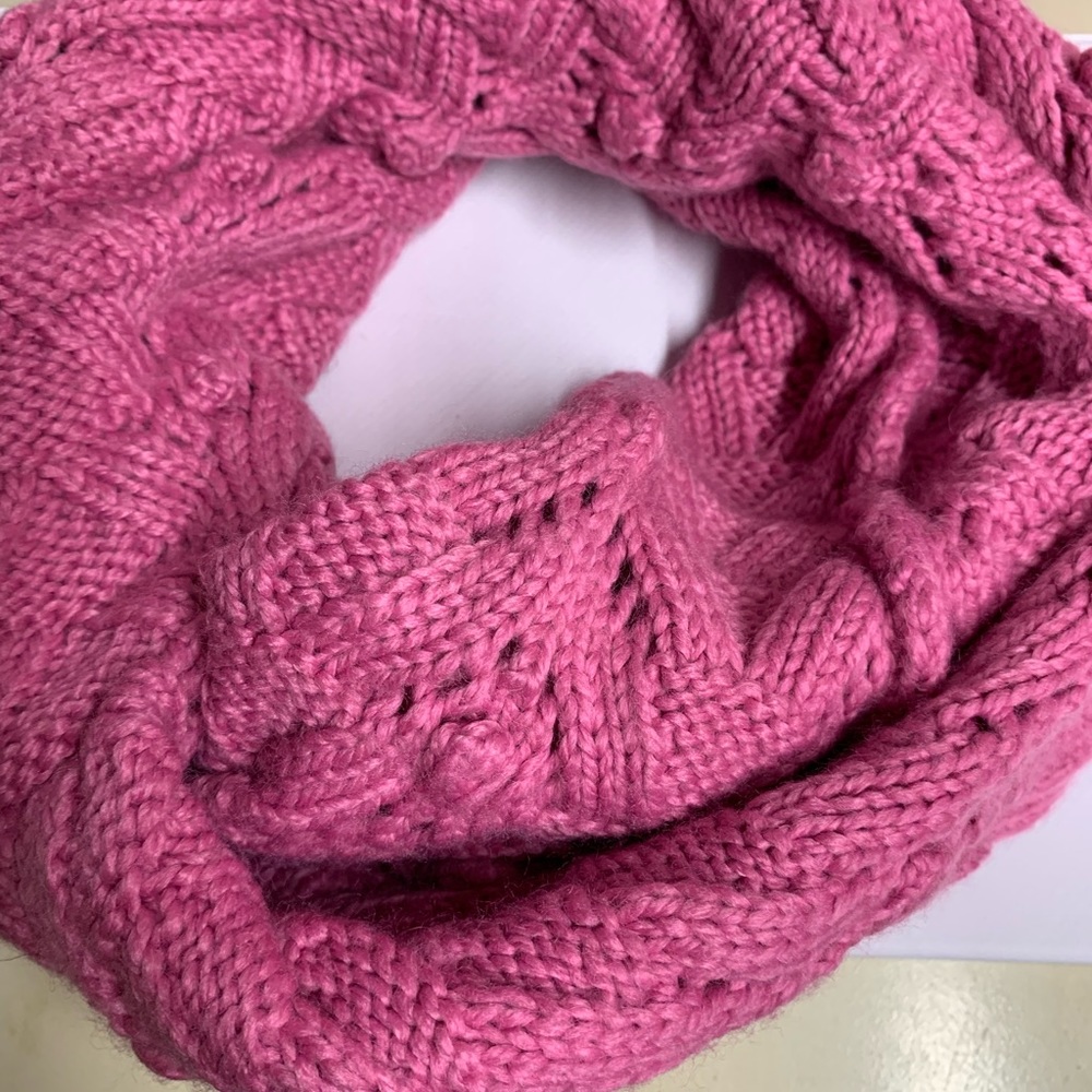 Infinity scarf